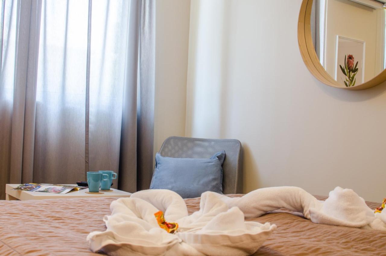 Veldzes Nams Hotell Ventspils Eksteriør bilde