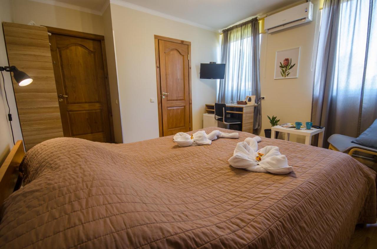 Veldzes Nams Hotell Ventspils Eksteriør bilde