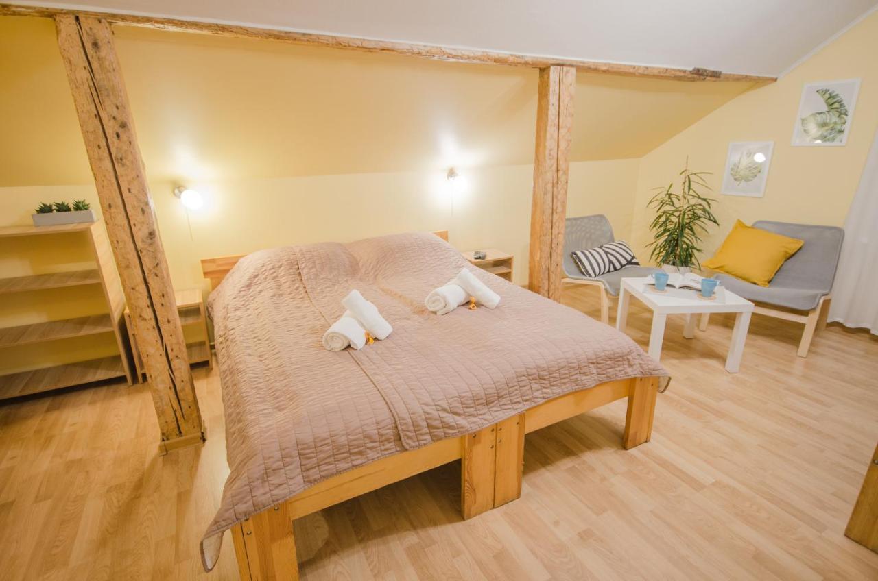 Veldzes Nams Hotell Ventspils Eksteriør bilde